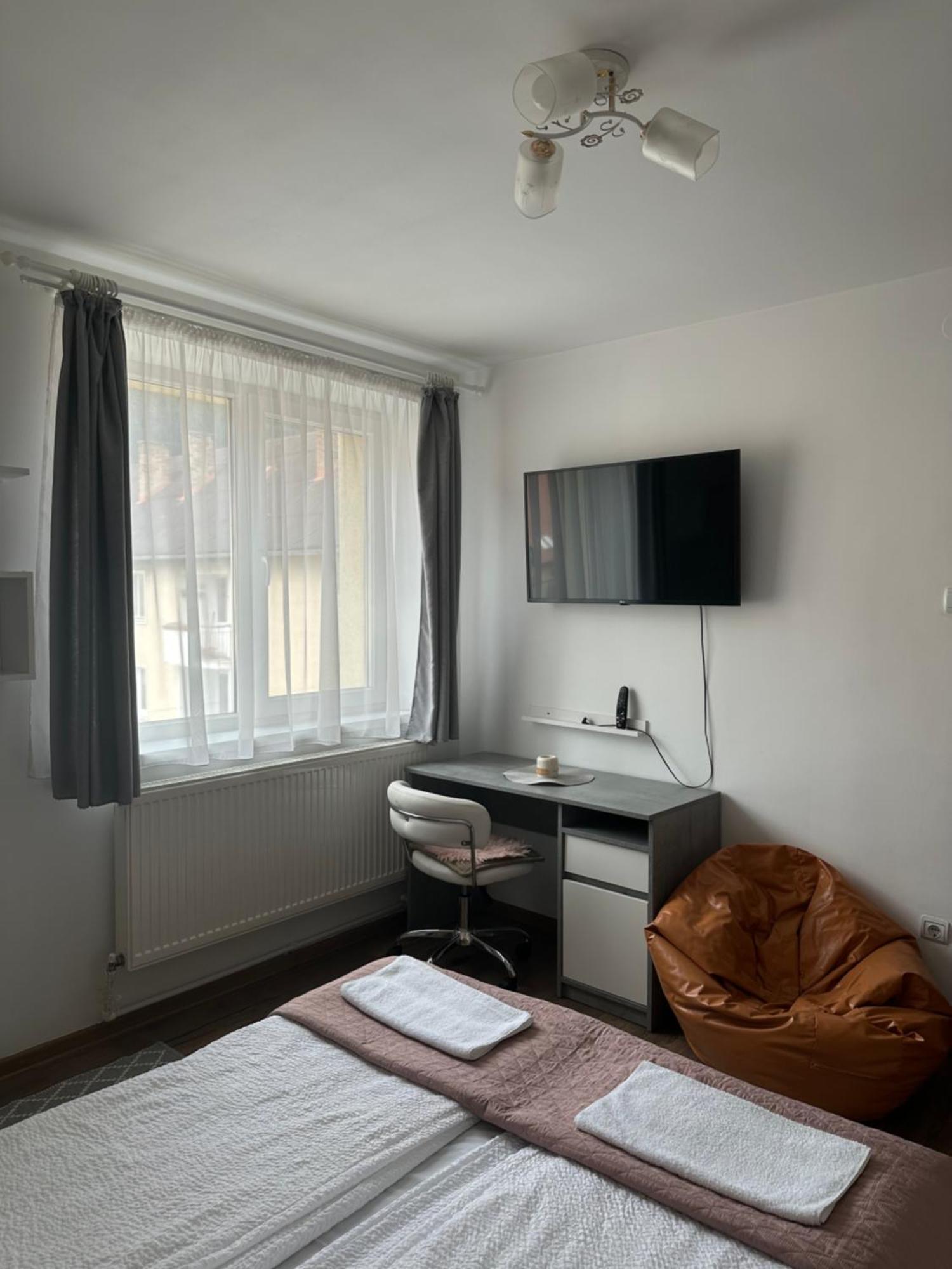 Apartament De Inchiriat Борсек Экстерьер фото