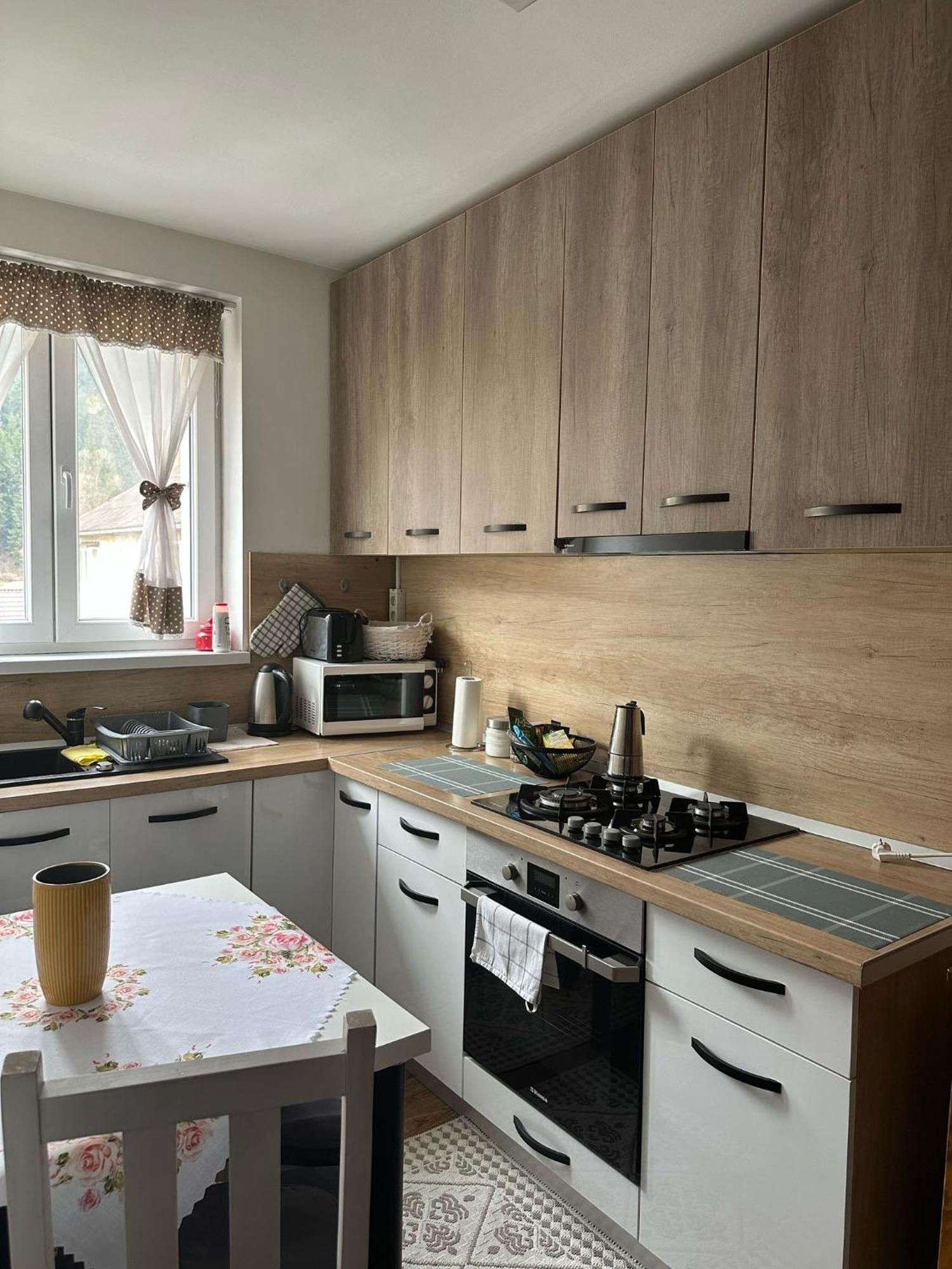 Apartament De Inchiriat Борсек Экстерьер фото